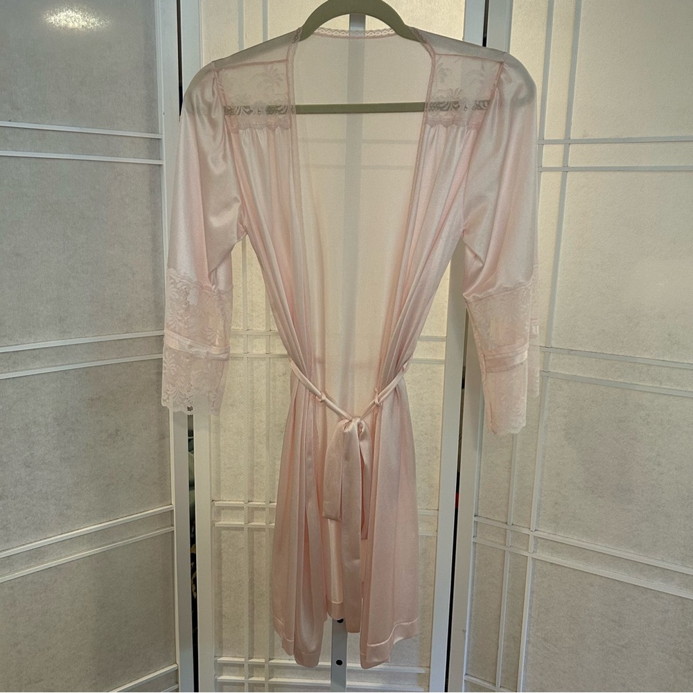 Vintage 90s Sheer Pink Lace Robe